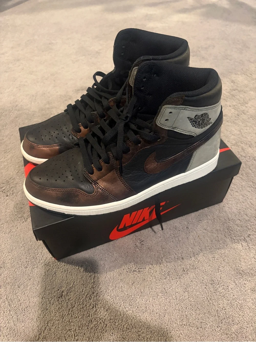 Air Jordan 1 High Black, Bronze & Gray